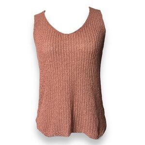 E & M Scoop Neck Crocheted Camisole Tank